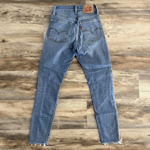 Levi’s Wedgie Skinny Distressed Button Fly Jeans Women’s 24 Blue High Rise - Picture 7 of 7